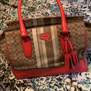 This is a coach purse!